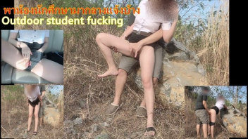 泄密片段在线观看 学生户外操逼 泰国XXX营员不容错过。在农场上做爱可以让阴茎完全进入阴道。